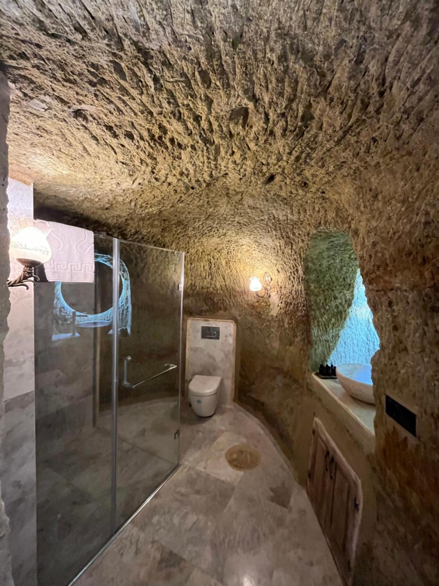 Chakra Special Caves Hotel Юргюп Екстериор снимка