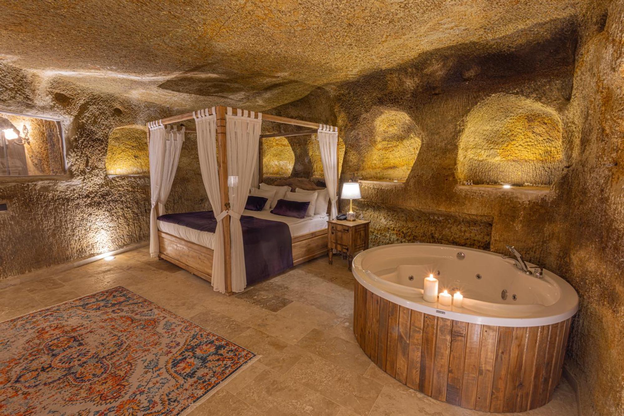 Chakra Special Caves Hotel Юргюп Екстериор снимка