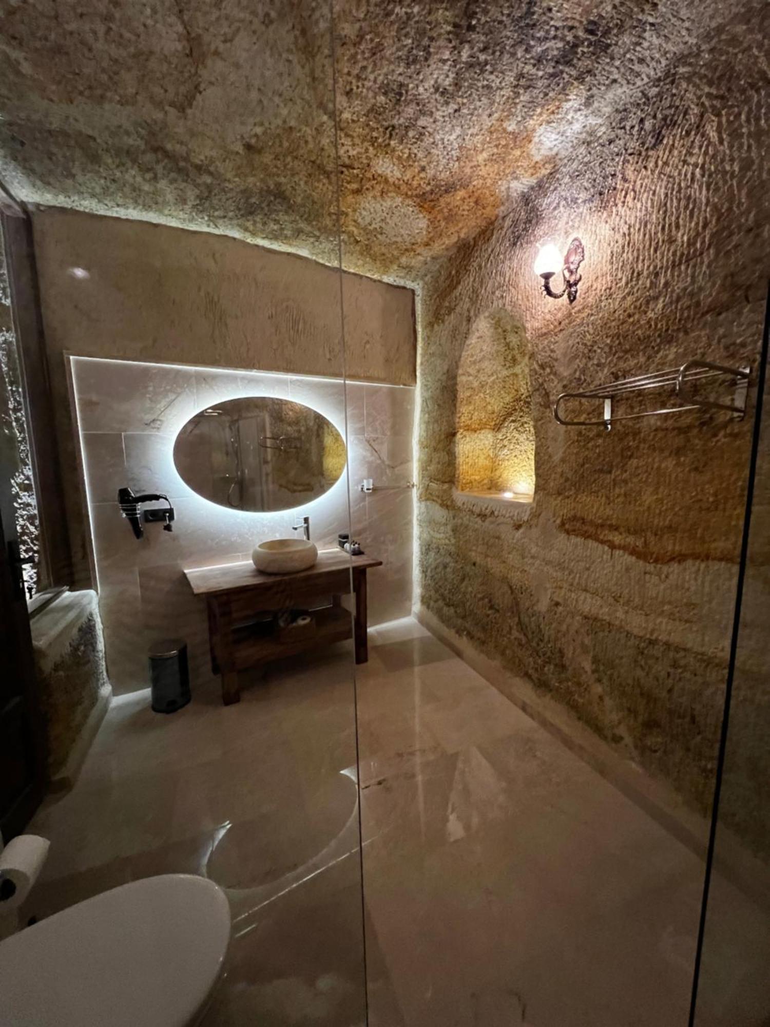 Chakra Special Caves Hotel Юргюп Екстериор снимка