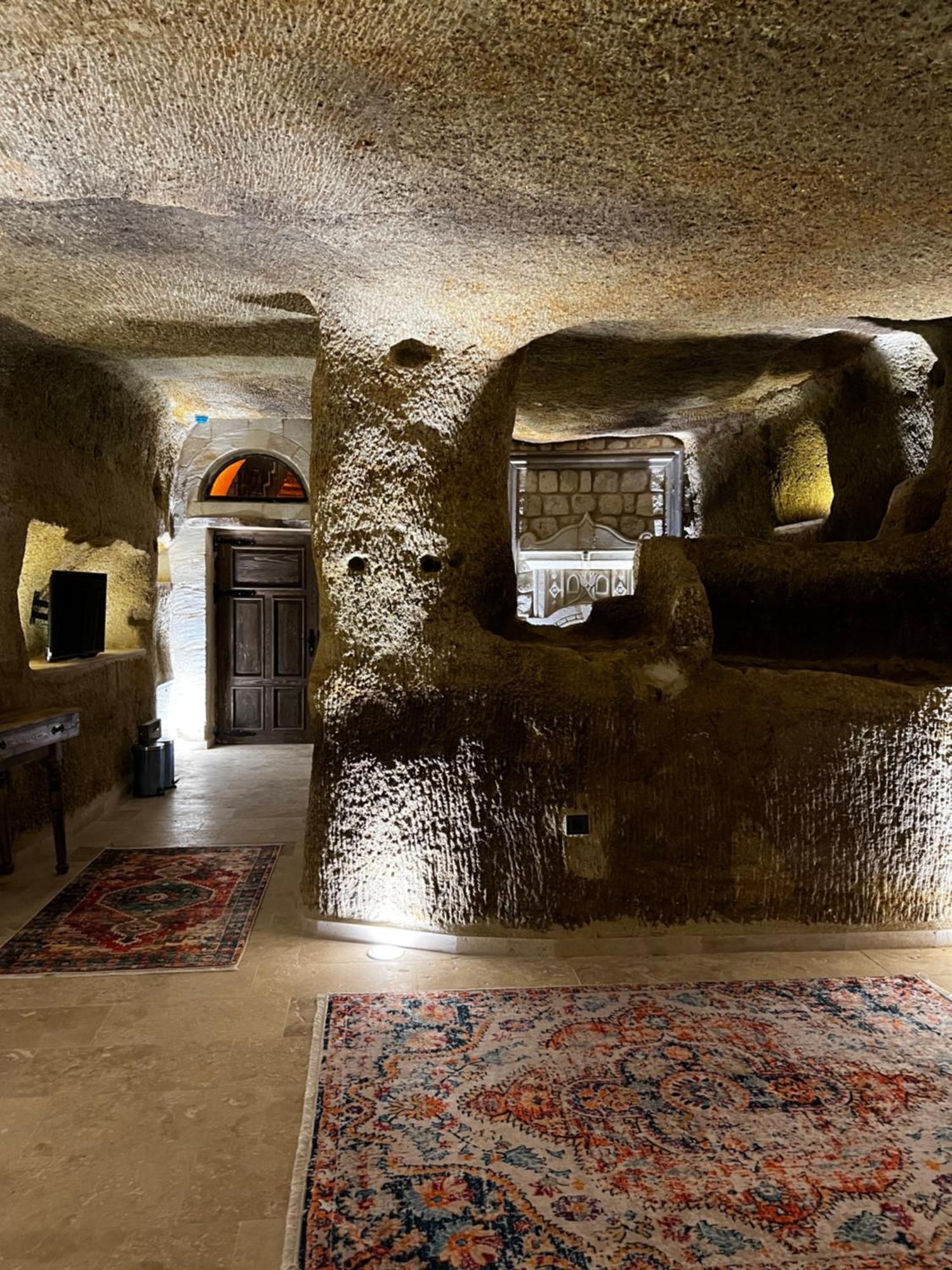 Chakra Special Caves Hotel Юргюп Екстериор снимка