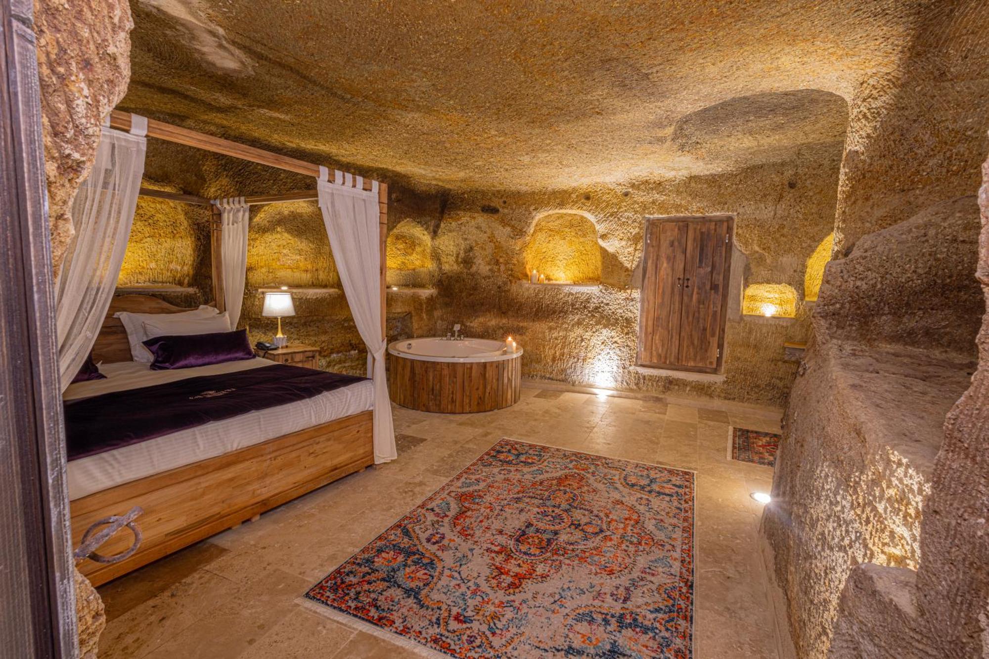 Chakra Special Caves Hotel Юргюп Екстериор снимка